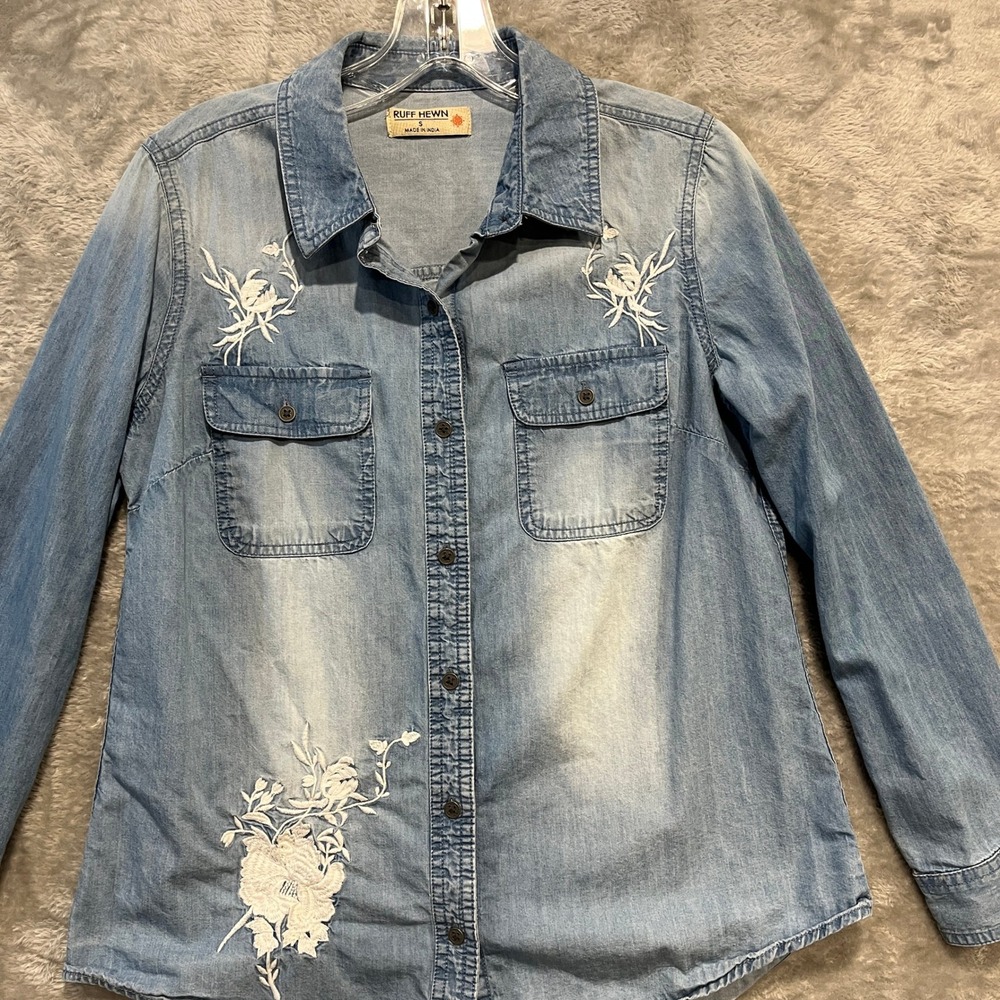 Ruff Hewn Denim Button Up Shirt Womens S Blue Floral Embroidered Long Sleeve - Picture 2 of 8
